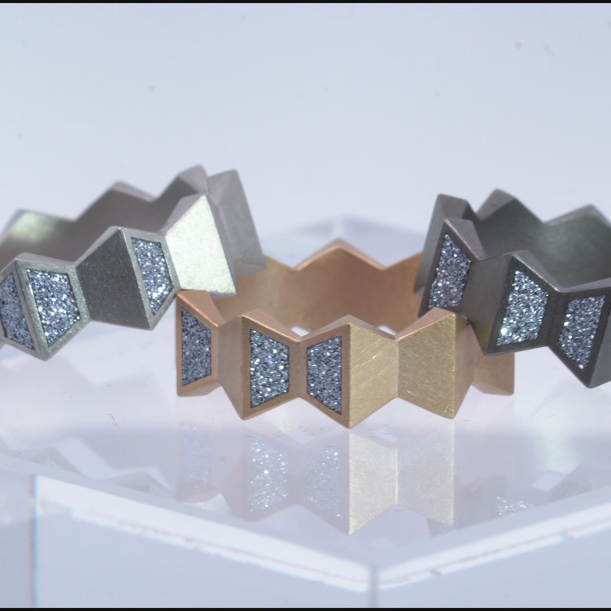 Hexagon Black